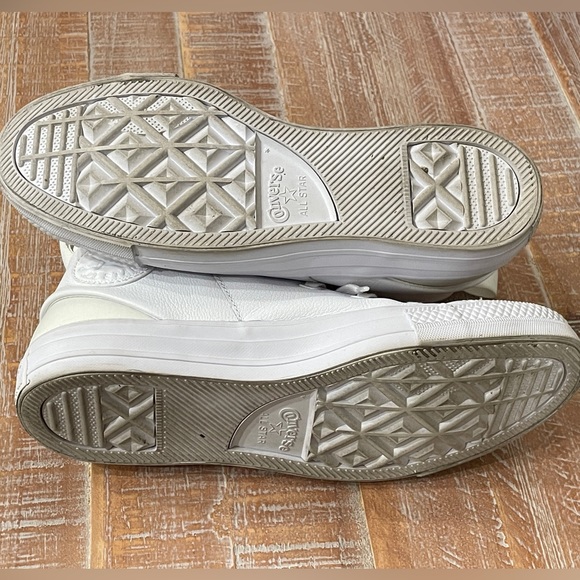 White leather high top converse sneakers in great condition! - Picture 5 of 8